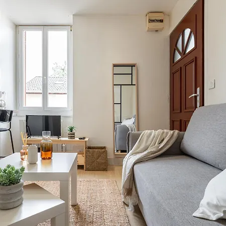Cosy Hostea - * Ойонна