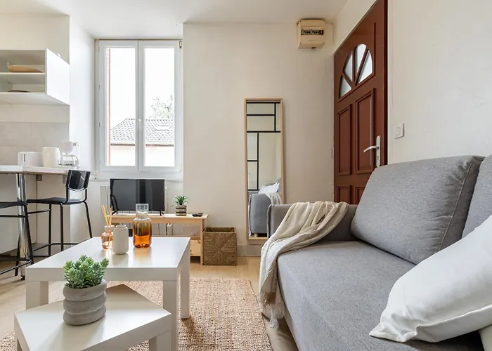 Cosy Hostea - * Oyonnax